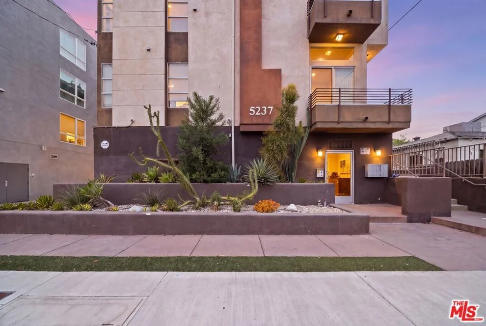Unit for sale at 5237 Willowcrest Avenue, Los Angeles, CA 91601