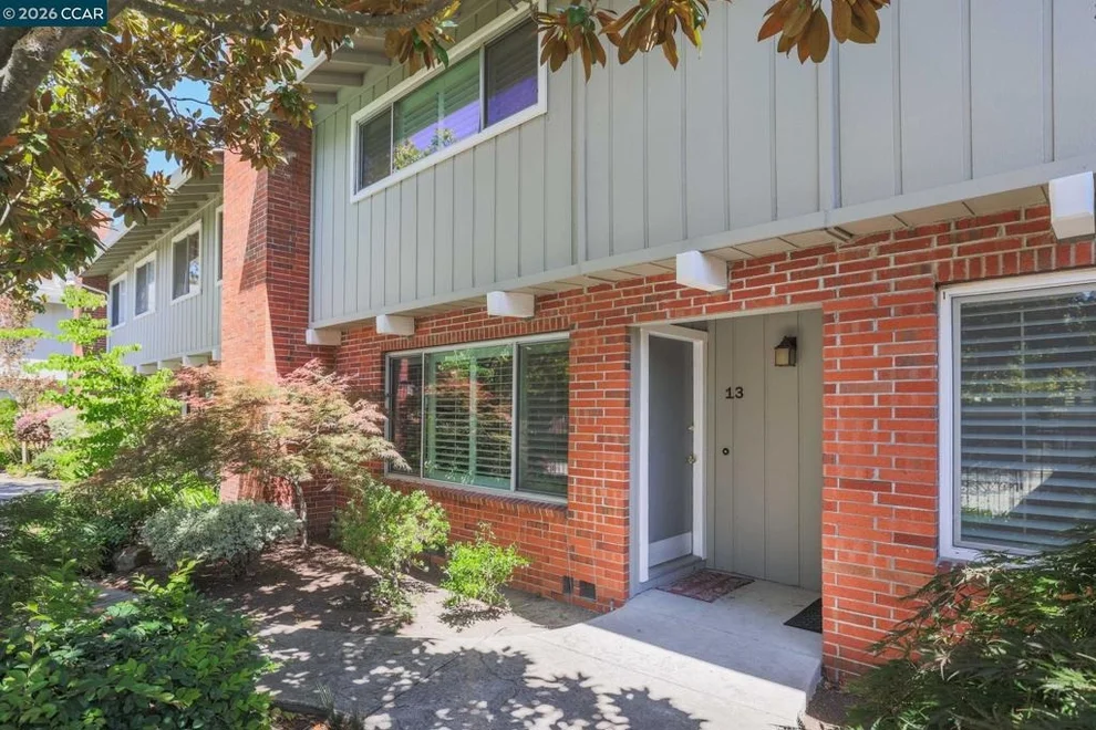 2135 Ascot Drive