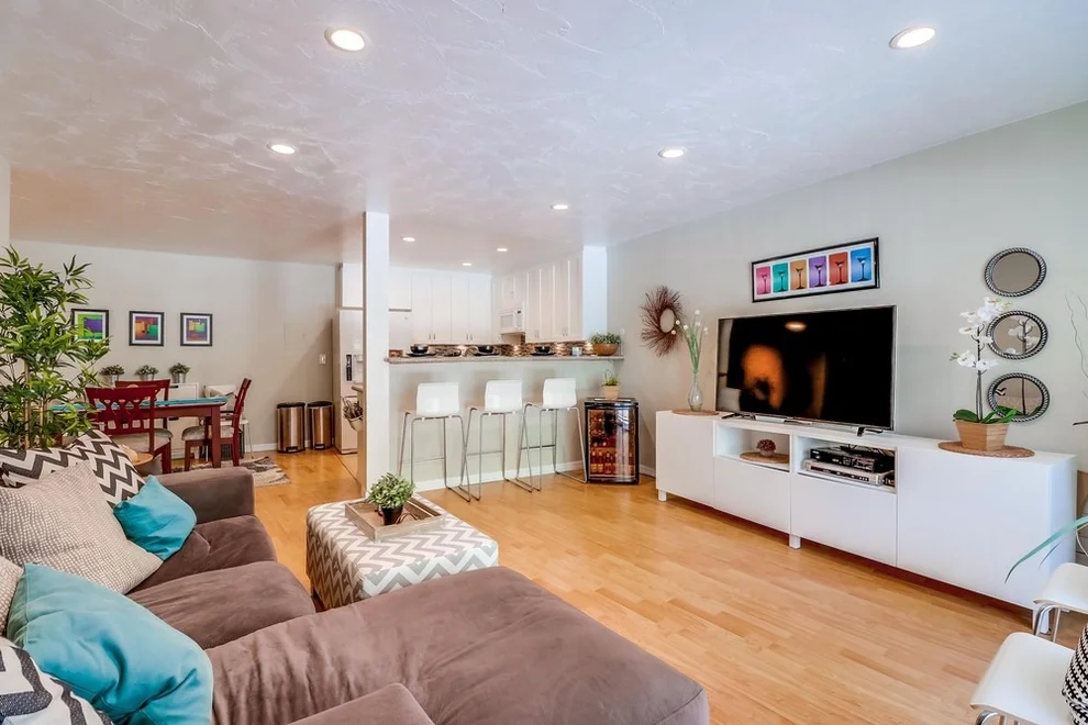 Unit for sale at 6780 FRIARS RD, San Diego, CA 92108
