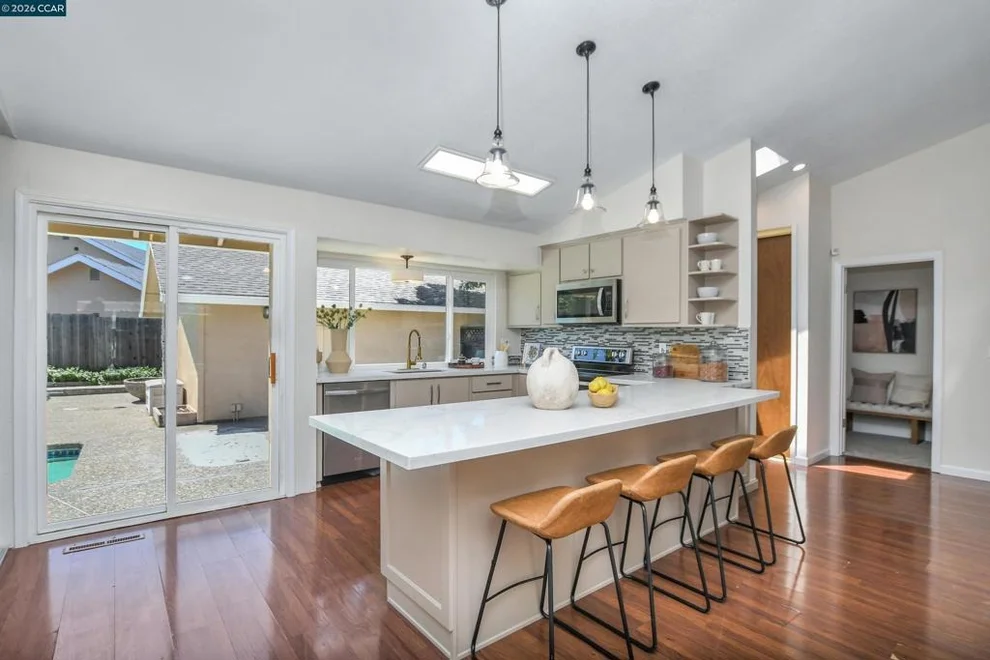 Unit for sale at 1808 Las Ramblas Dr, Concord, CA 94521