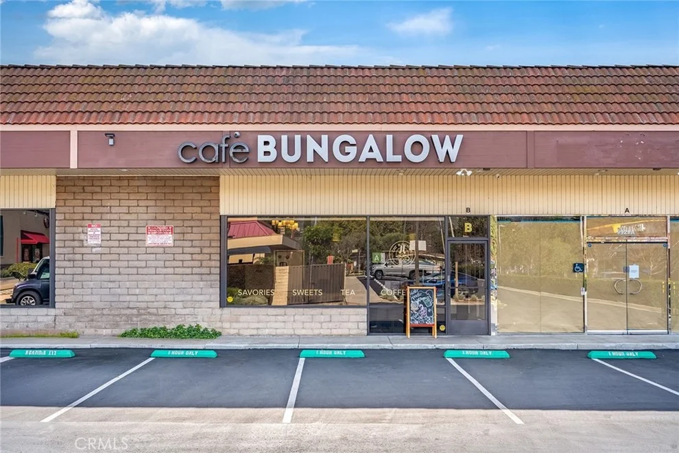 Unit for sale at 992 E Alosta Avenue, Azusa, CA 91702