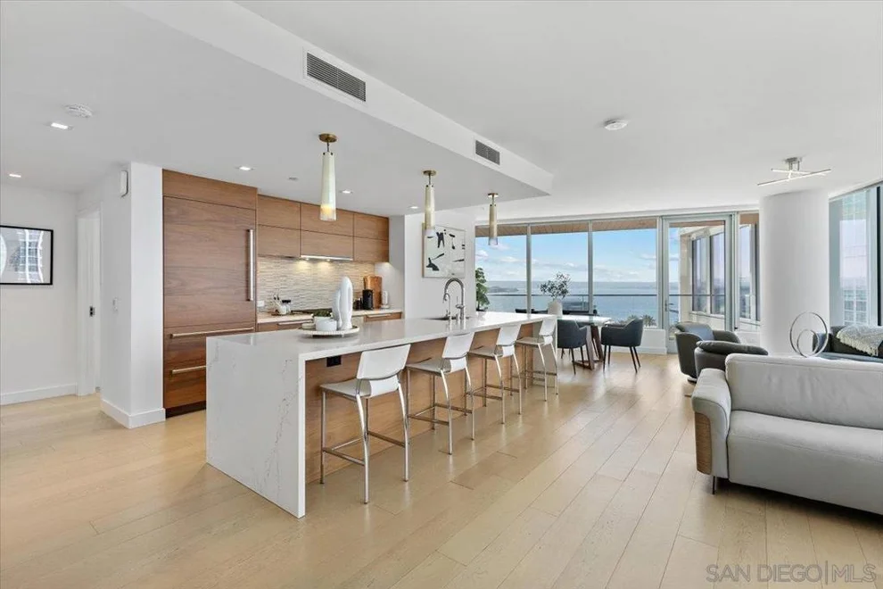 Unit for sale at 888 W E St, San Diego, CA 92101