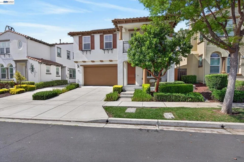Unit for sale at 513 Crocus Hill Ct, San Ramon, CA 94582
