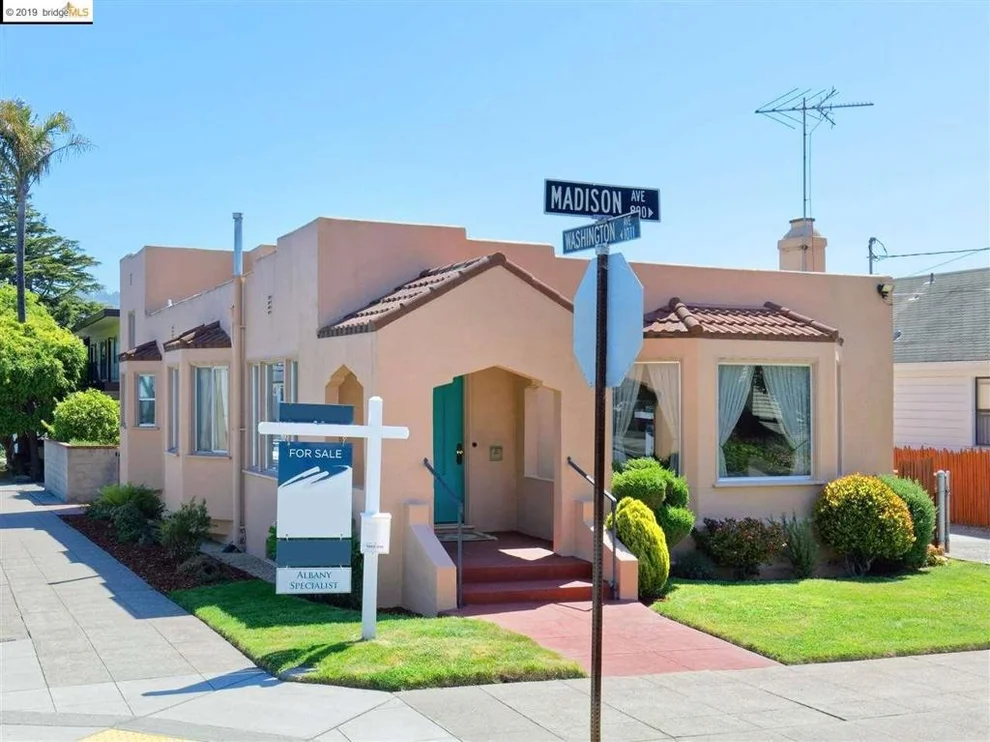 Unit for sale at 801 Madison St, Albany, CA 94706