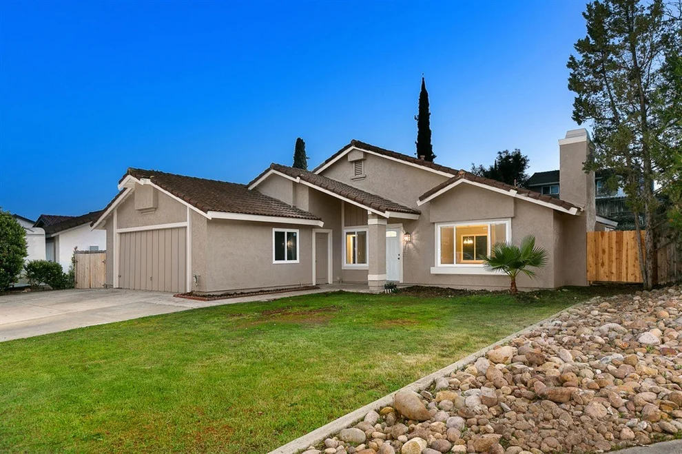 Unit for sale at 14874 Morningside Dr, Poway, CA 92064