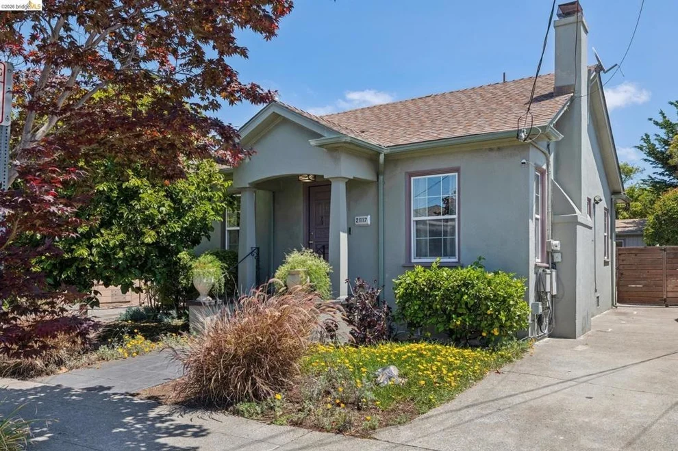 Unit for sale at 2817 Stanton St, Berkeley, CA 94702