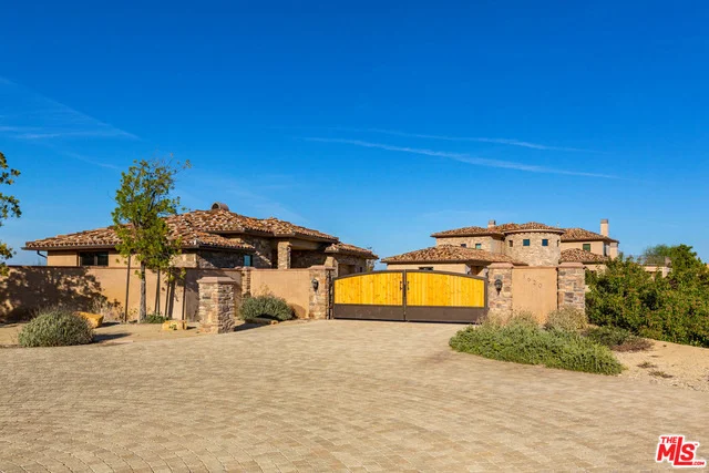 Unit for sale at 1620 LUSE TANK Road, Topanga, CA 90290