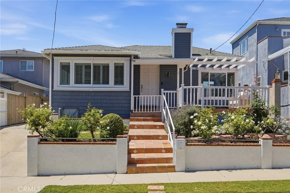 Unit for sale at 3605 Roxbury, San Pedro, CA 90731