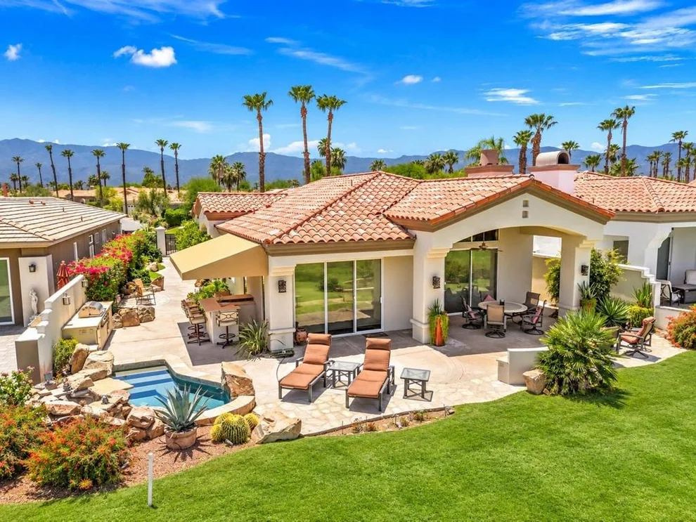 Unit for sale at 280 Tomahawk Drive, Palm Desert, CA 92211
