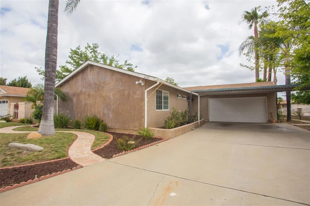 Unit for sale at 1150 N Grape, Escondido, CA 92026
