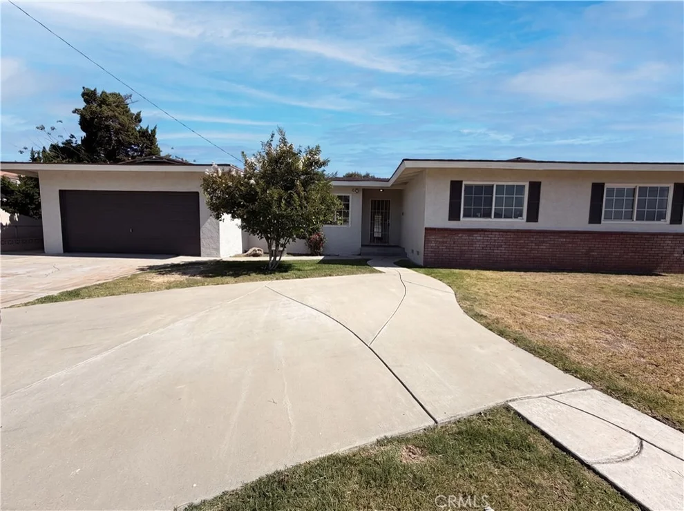 Unit for sale at 322 E Mariposa, Rialto, CA 92376