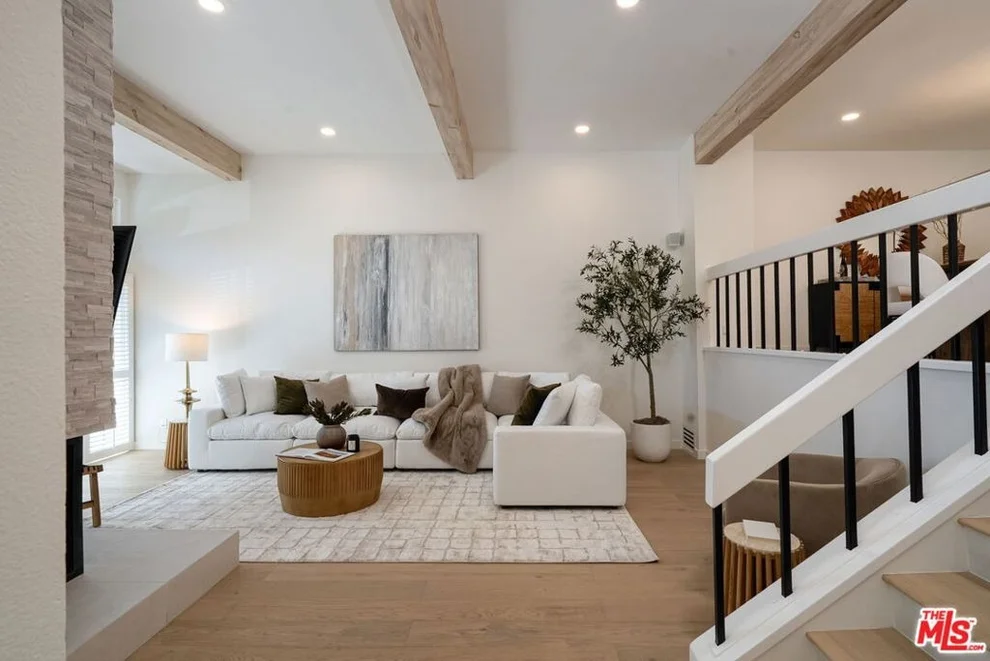 Unit for sale at 1535 Michael Lane, Pacific Palisades, CA 90272