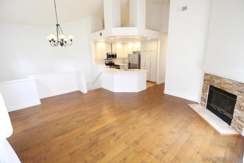Unit for sale at 11291 Provencal, San Diego, CA 92128