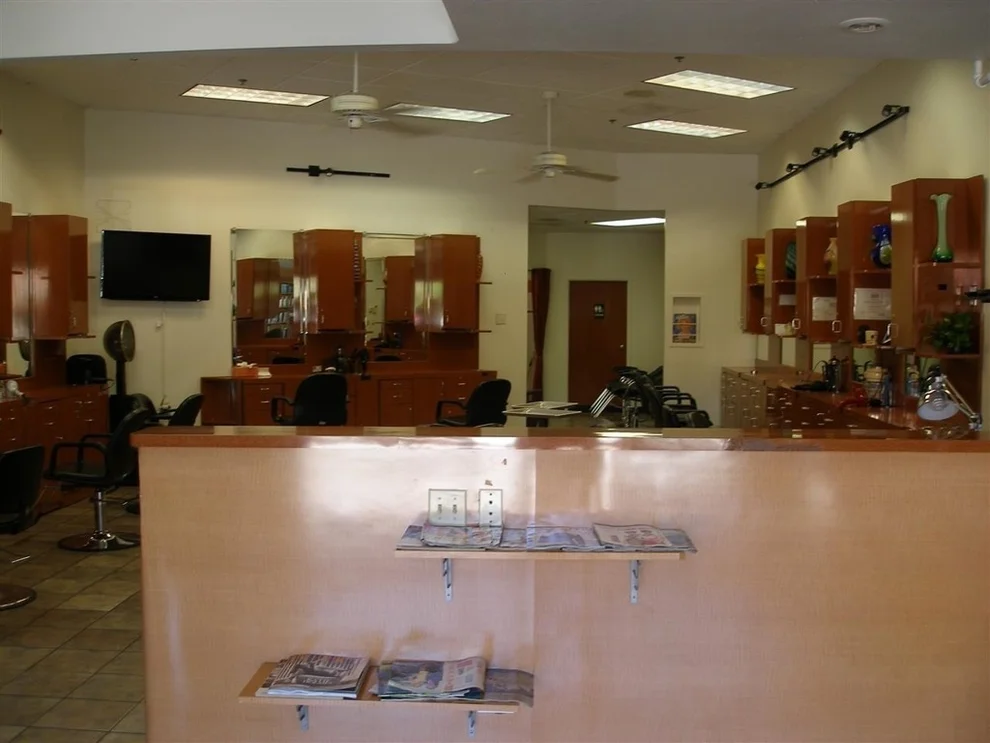 Unit for sale at 8915 Towne Centre Dr, San Diego, CA 92122