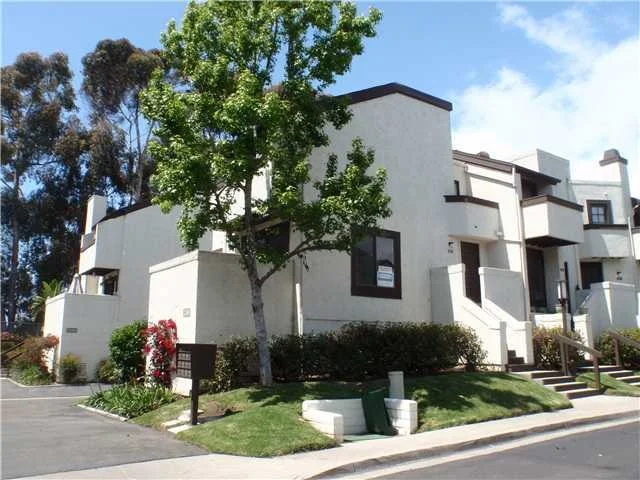 Unit for sale at 2266 Caminito Pescado, San Diego, CA 92107
