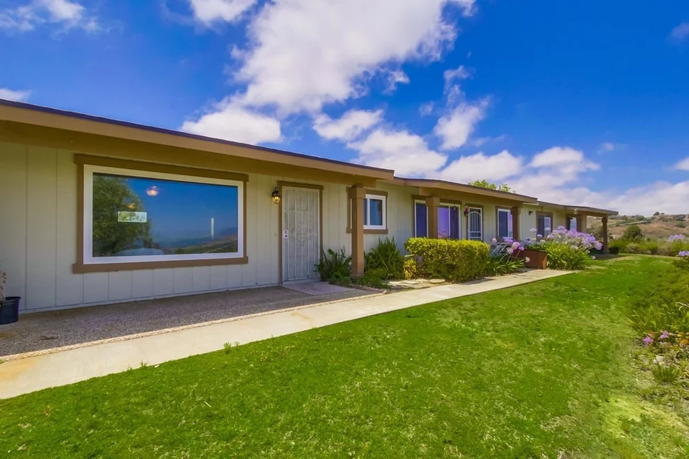 Unit for sale at 976 Surfbird Way, Oceanside, CA 92057