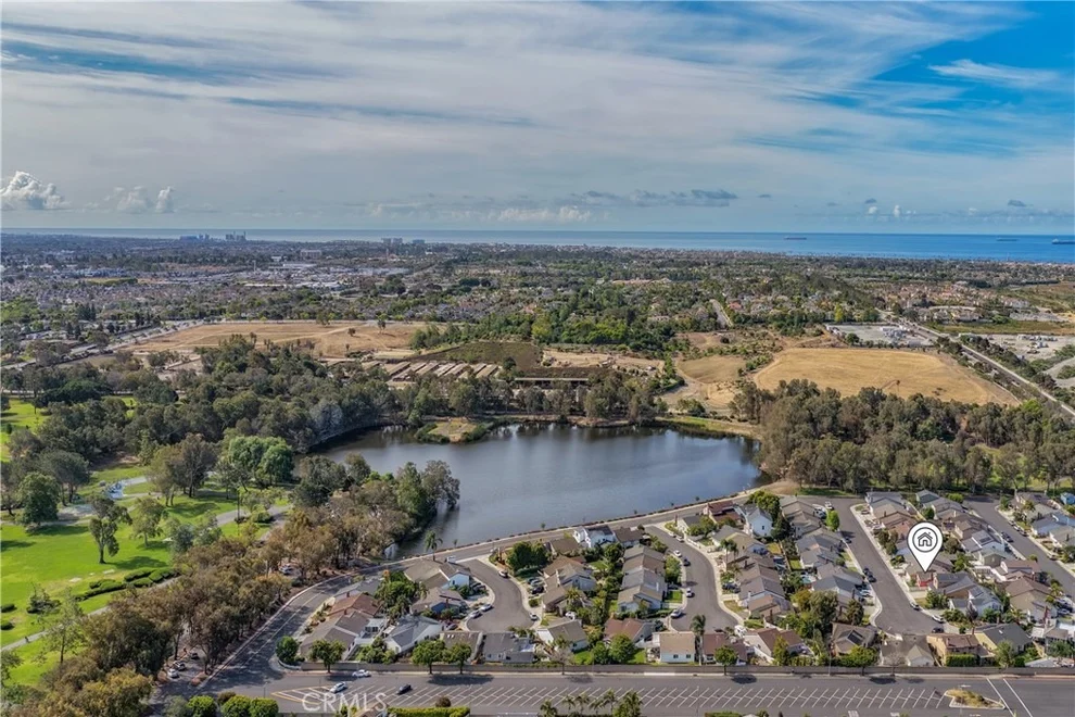 Unit for sale at 18051 Westlake Circle, Huntington Beach, CA 92648