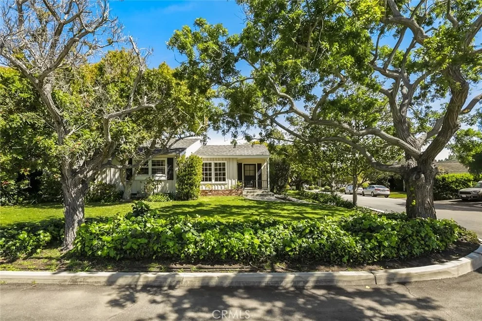 Unit for sale at 3901 Via Pavion, Palos Verdes Estates, CA 90274