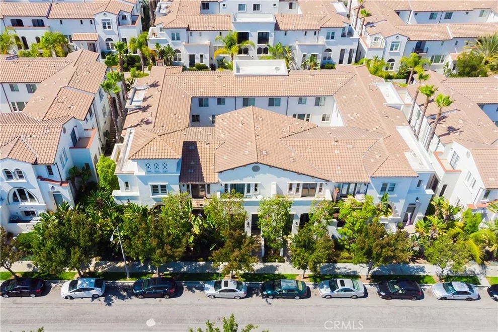 Unit for sale at 1744 Grand Avenue, Long Beach, CA 90804