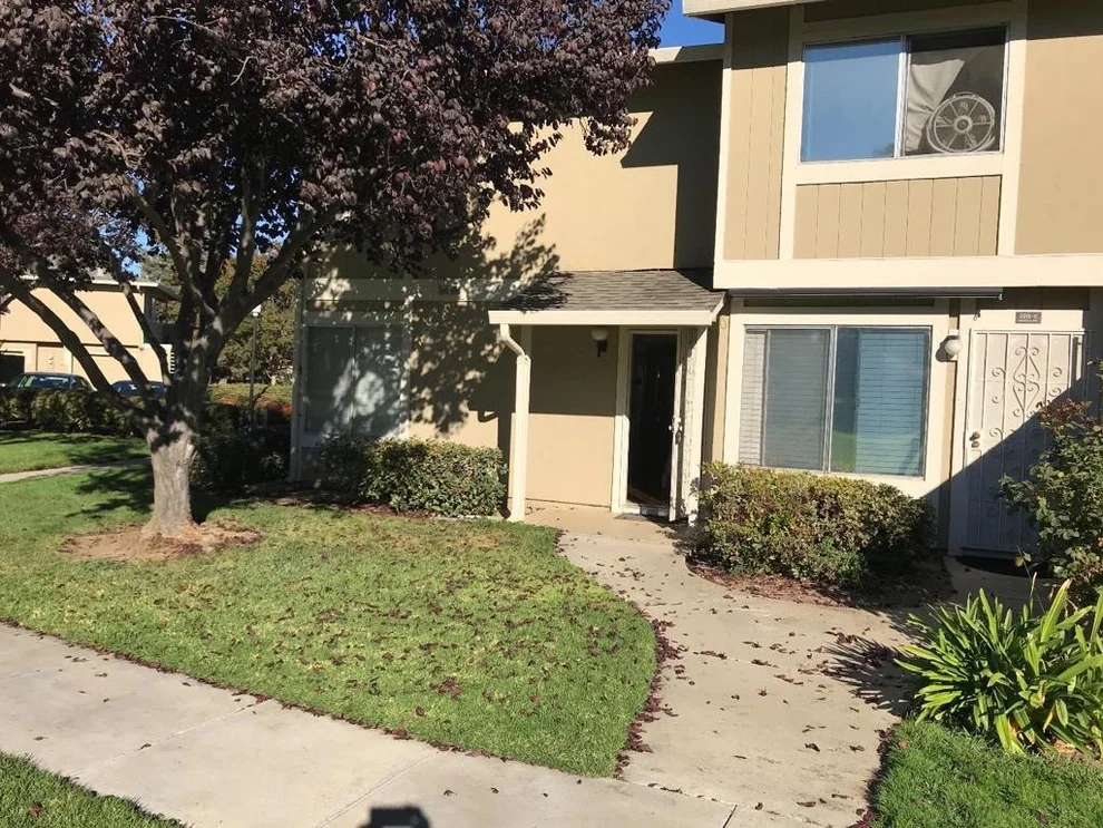 Unit for sale at 2215 Warfield Way, San Jose, CA 95122