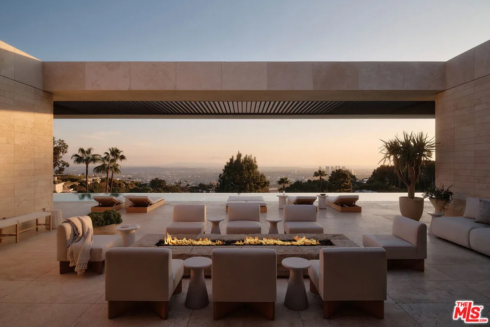 Unit for sale at 9214 Nightingale Drive, West Hollywood, CA 90069