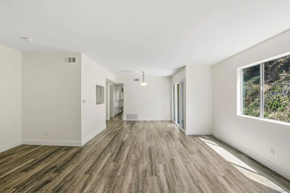 Unit for sale at 6811 Alvarado Rd, San Diego, CA 92120