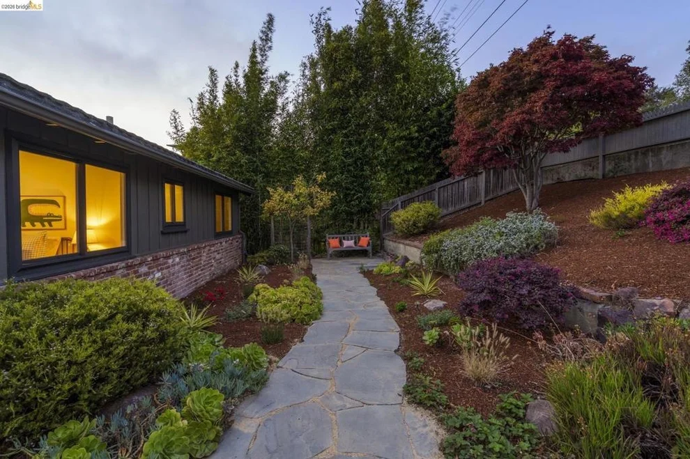 Unit for sale at 1009 Havens Pl, El Cerrito, CA 94530