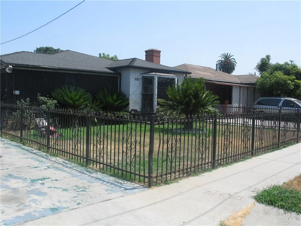 Unit for sale at 812 N Poinsettia Avenue, Compton, CA 90221