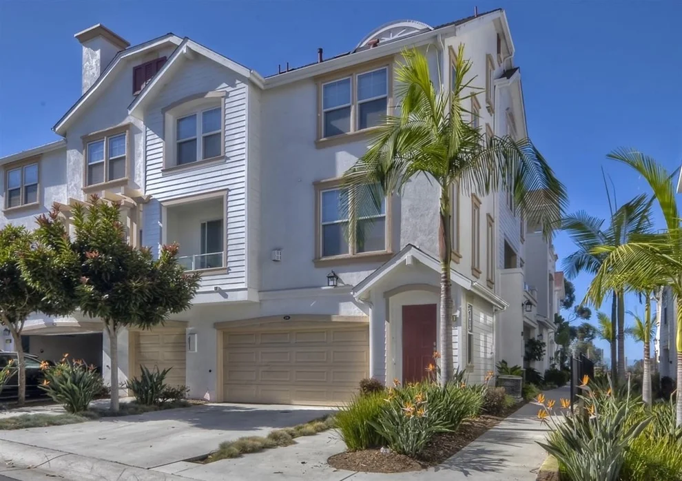 Unit for sale at 815 Harbor Cliff, Oceanside, CA 92054