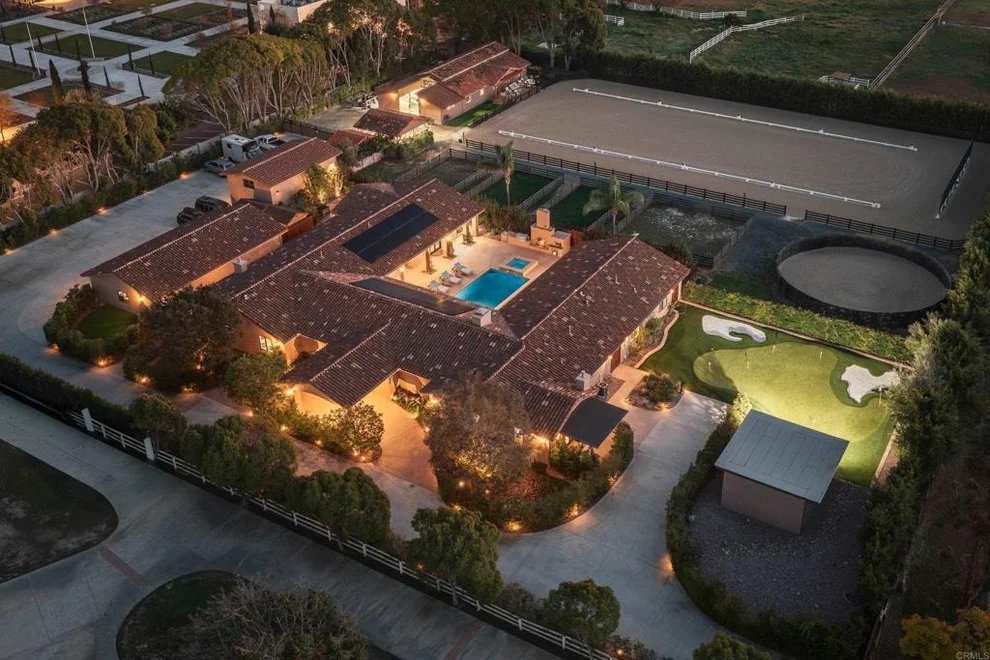 Unit for sale at 15731 Via De Santa Fe, Rancho Santa Fe, CA 92067