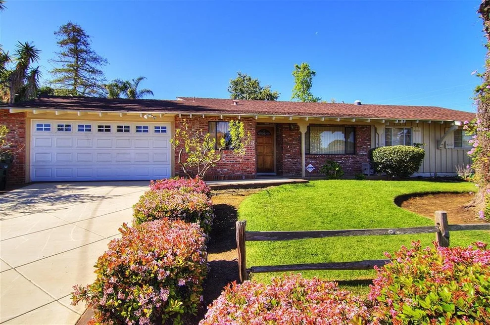 Unit for sale at 1339 Ahlrich Ave, Encinitas, CA 92024