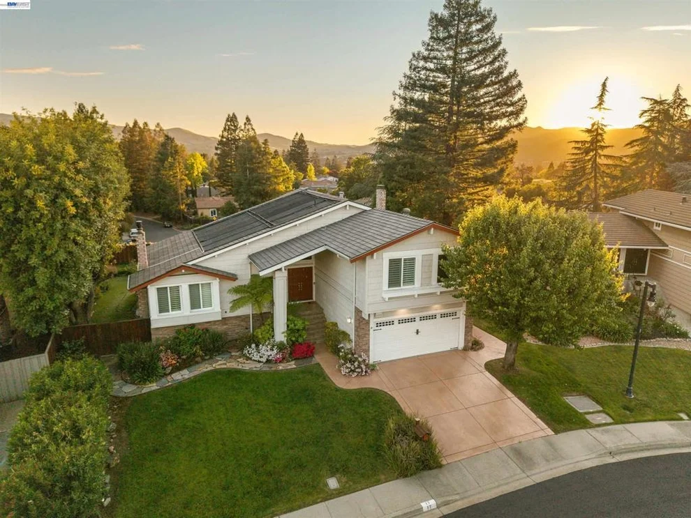 Unit for sale at 17 Suva Court, San Ramon, CA 94583