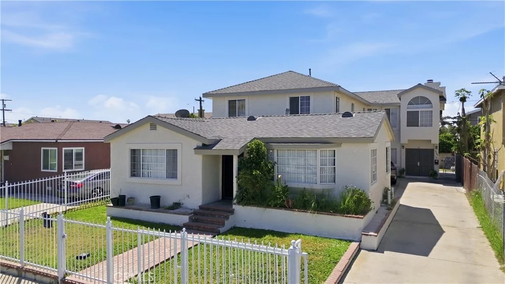 Unit for sale at 3362 1/2 W 134th Street, Hawthorne, CA 90250