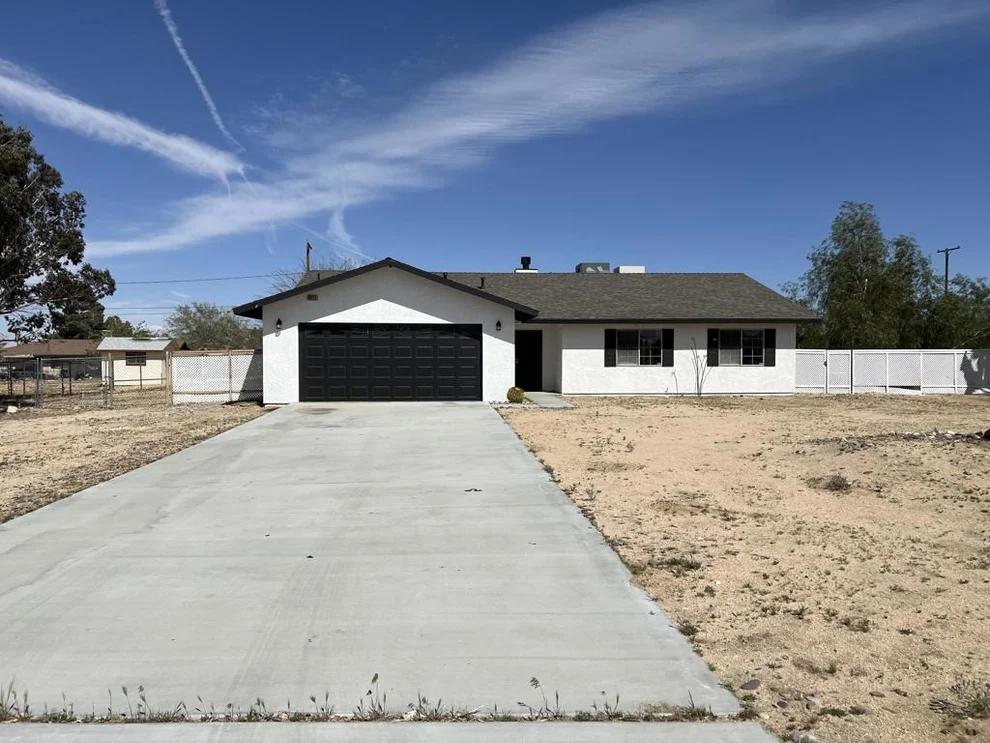 Unit for sale at 6623 Hanford Avenue, Yucca Valley, CA 92284