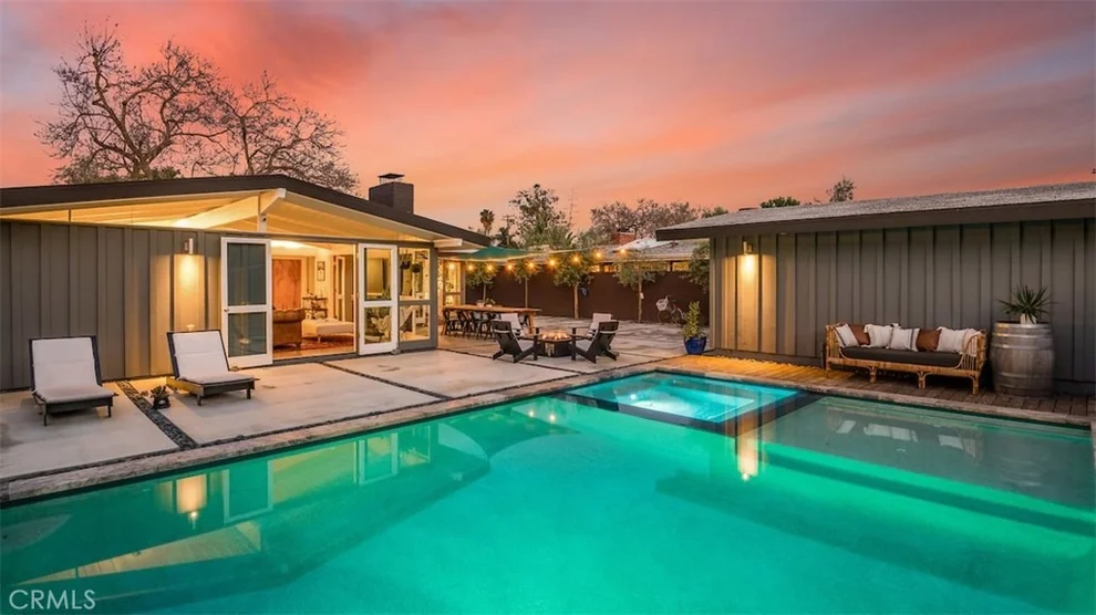Unit for sale at 3253 Karen Avenue, Long Beach, CA 90808