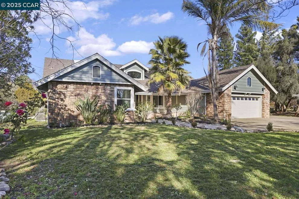 Unit for sale at 5181 Winding Way, Vacaville, CA 95688