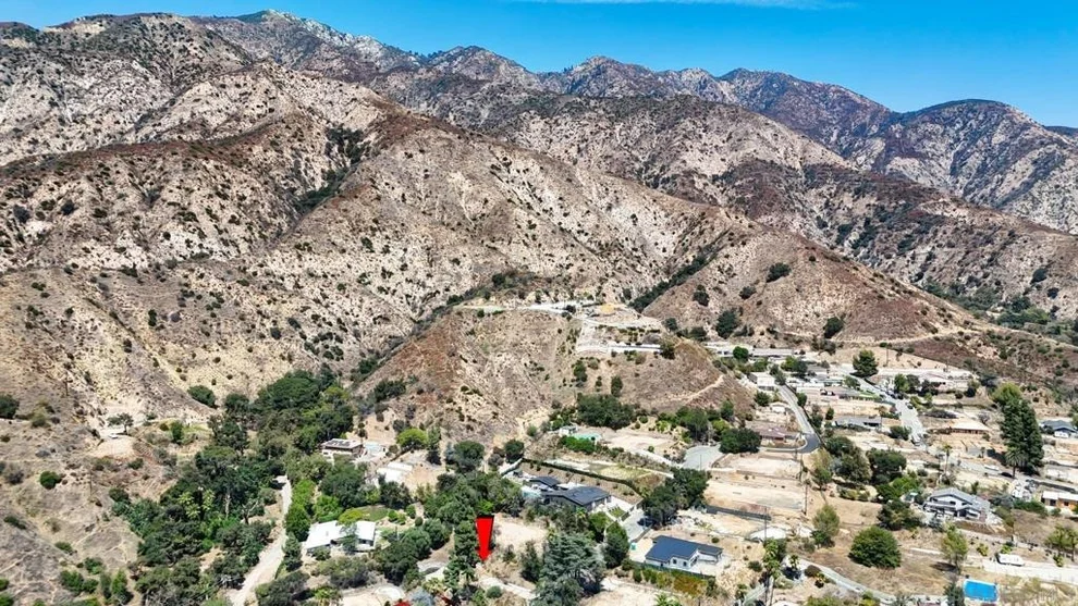 Unit for sale at 437 Devonwood, Altadena, CA 91001