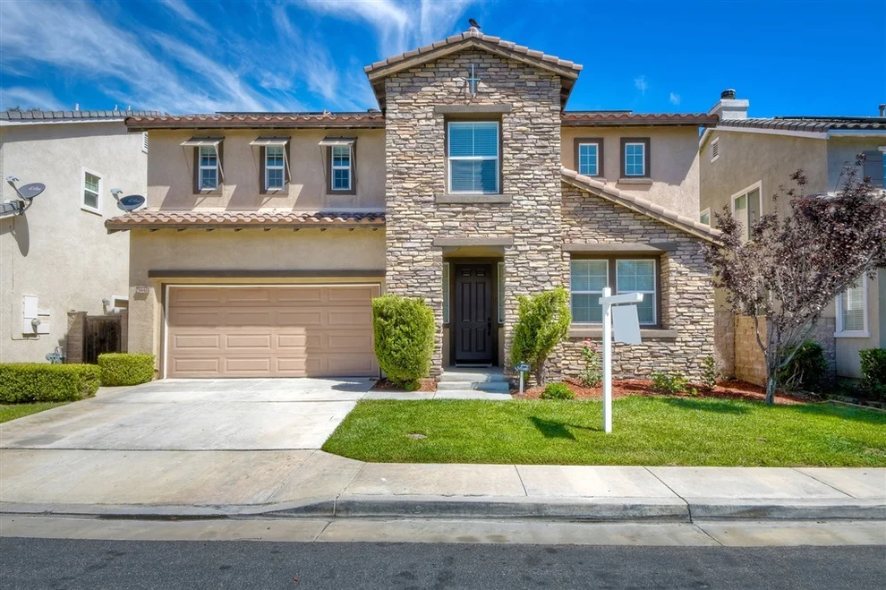 Unit for sale at 28440 Ware St, Murrieta, CA 92563