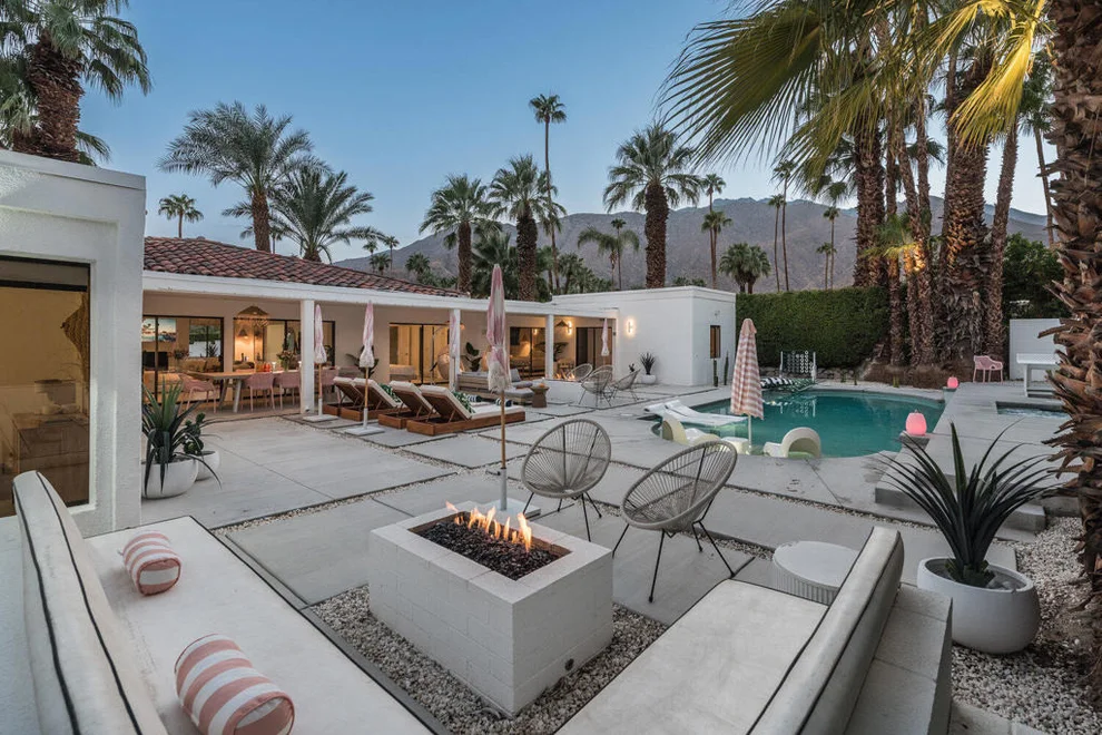 Unit for sale at 246 W Vereda Norte, Palm Springs, CA 92262
