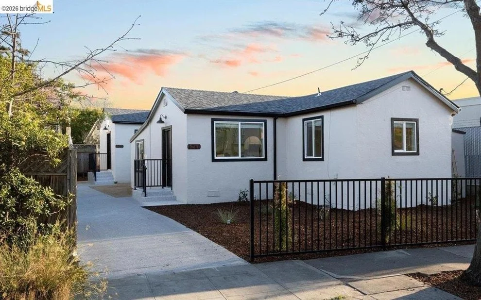 Unit for sale at 1261 61St St, Emeryville, CA 94608
