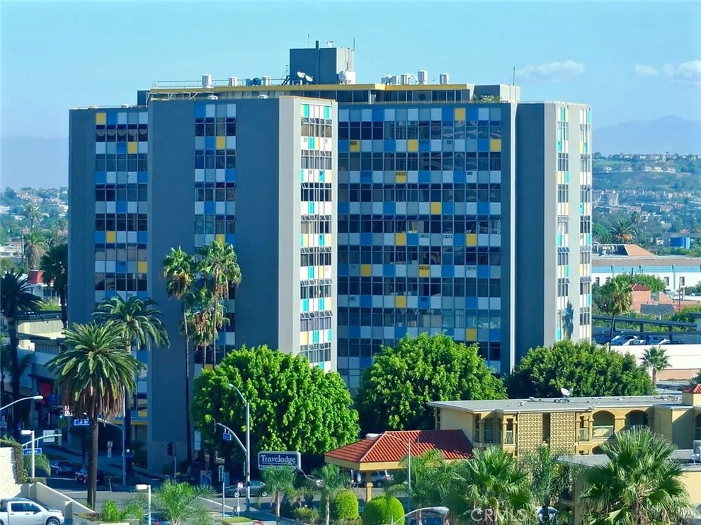Unit for sale at 100 Atlantic Avenue, Long Beach, CA 90802