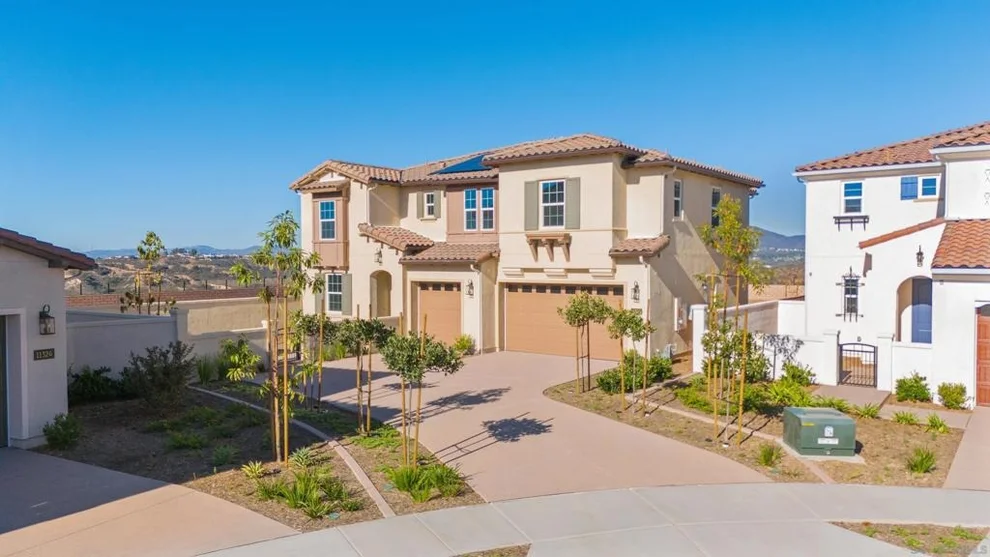 Unit for sale at 11325 Caminito Rodar, San Diego, CA 92126