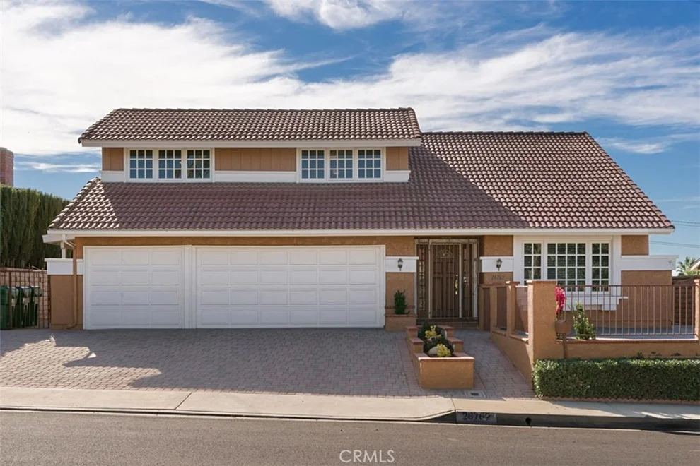 Unit for sale at 26762 Venado Drive, Mission Viejo, CA 92691