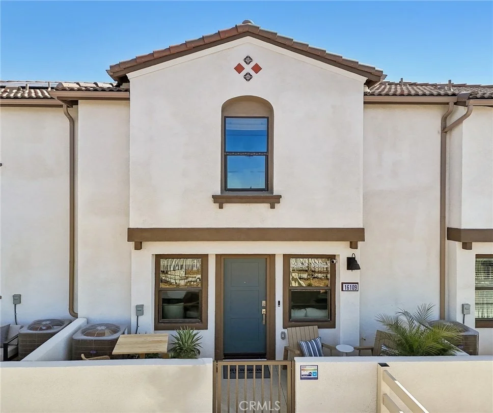 Unit for sale at 16135 Lumia Way, Fontana, CA 92336