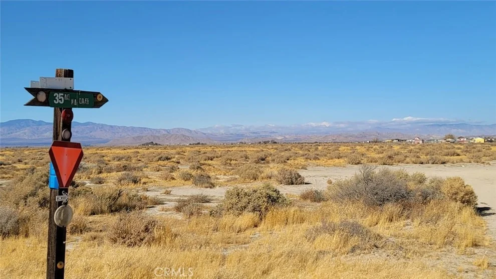Unit for sale at 0 W Vic Ave C5 35 STW, Lancaster, CA 93536