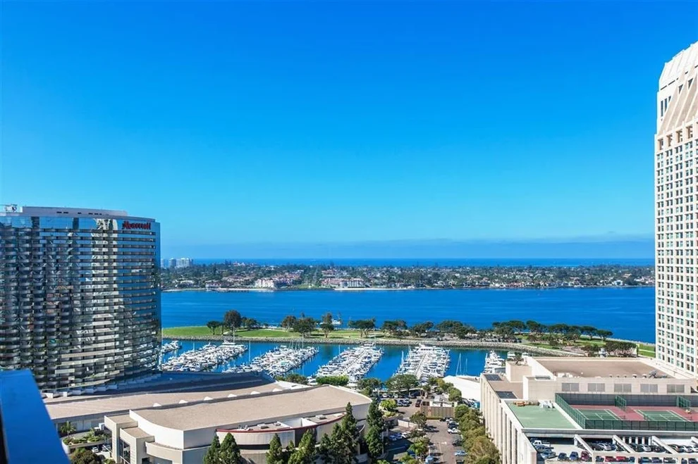 Unit for sale at 550 FRONT ST, San Diego, CA 92101
