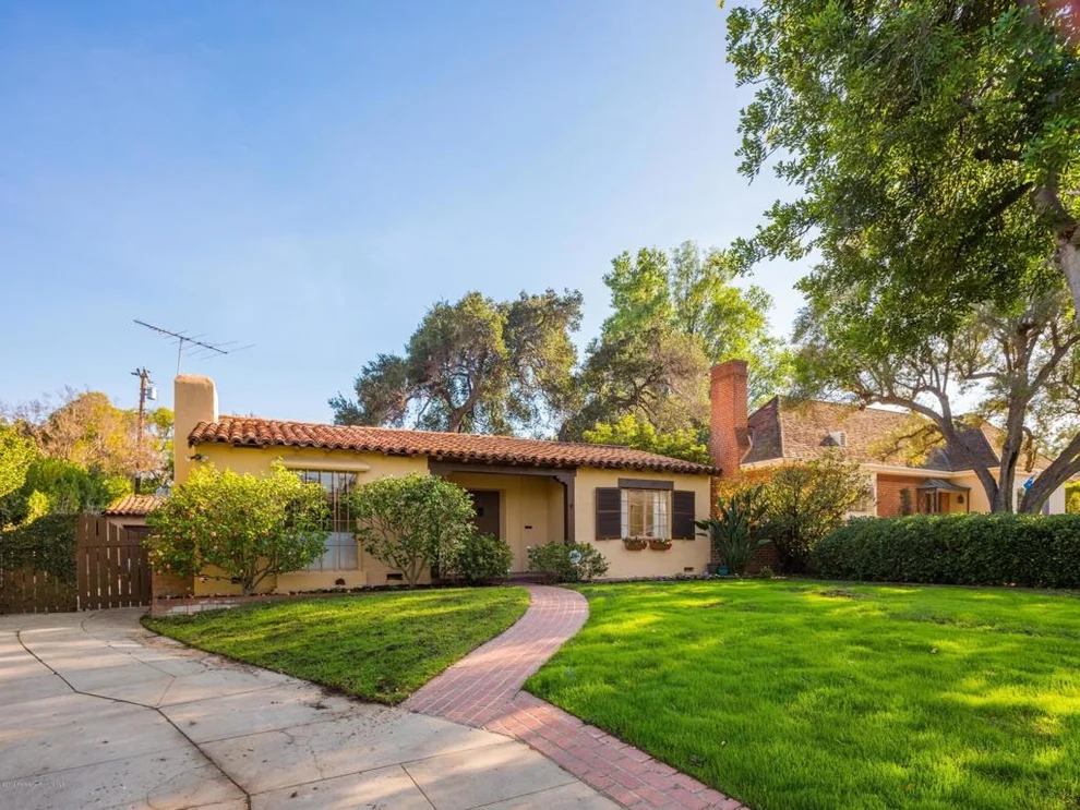 Unit for sale at 816 Winthrop Road, San Marino, CA 91108