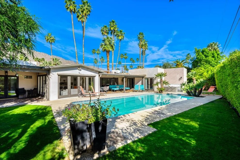 Unit for sale at 1090 S Calle De Maria, Palm Springs, CA 92264