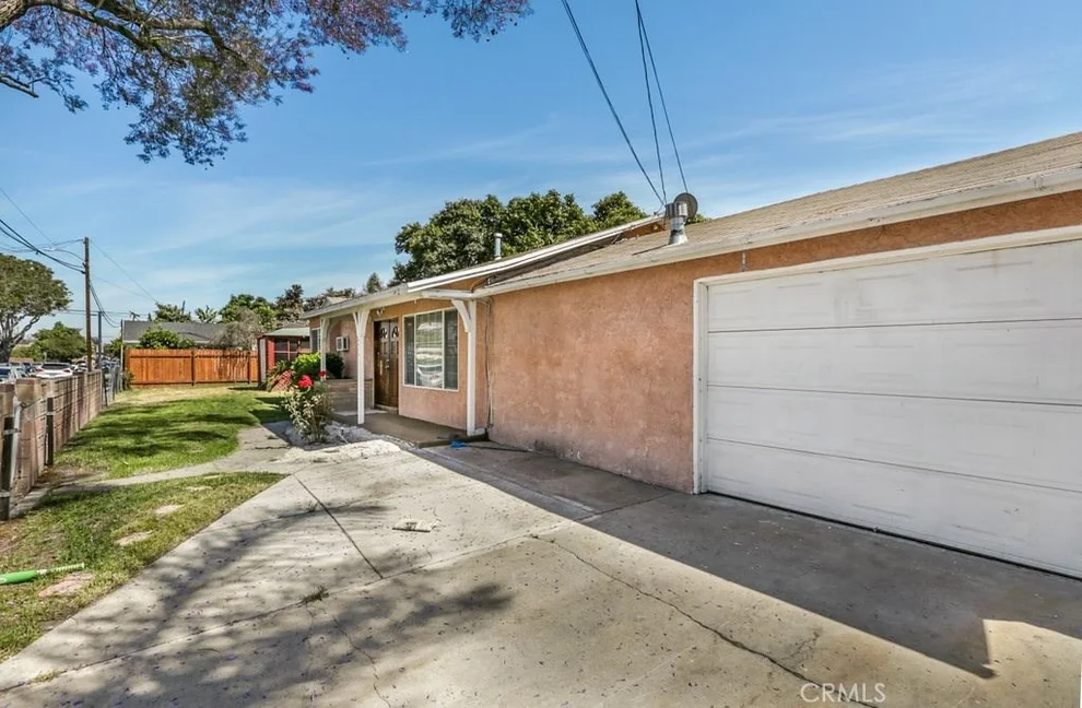 Unit for sale at 4224 Olanda Street, Lynwood, CA 90262