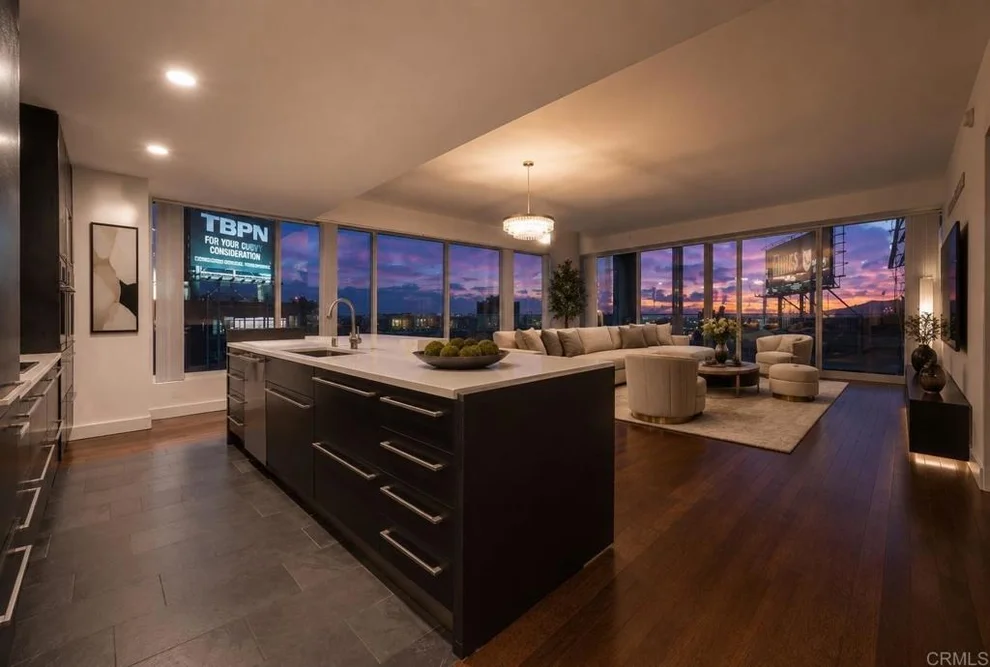 Unit for sale at 6250 Hollywood Boulevard, Los Angeles, CA 90028